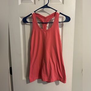 Lululemon tank